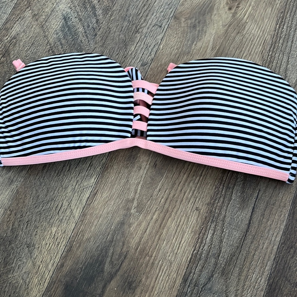 black and white bikini top